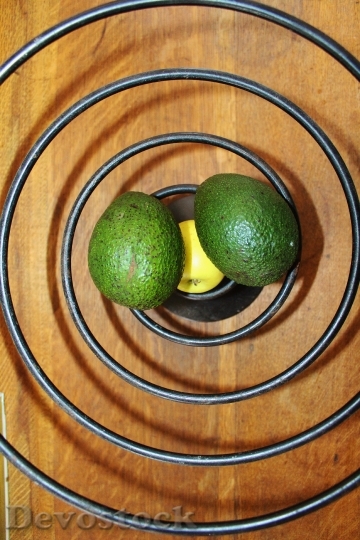 Devostock Fruit Bowl Metal Avocado