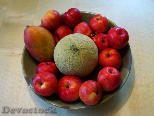Devostock Fruit Bowl Red Apples