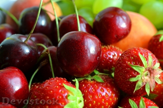 Devostock Fruit Fruits Cherries Strawberries