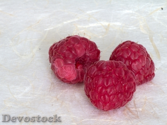 Devostock Fruits Raspberry Close 646649