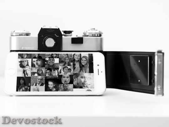 Devostock Iphone Ios Iphoto Smartphone