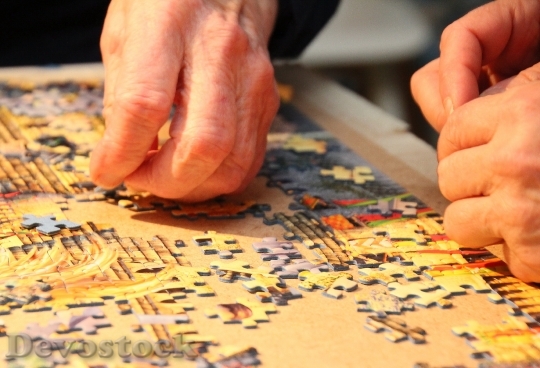 Devostock Jigsaw Puzzle Piece Grandmother