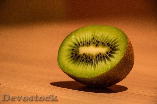 Devostock Kiwi Fruit Green Vitamins 2