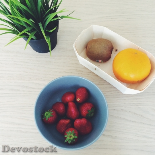 Devostock Kiwi Strawberries Orange Fruit