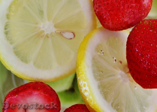 Devostock Lemons Strawberries Kiwi Fruits