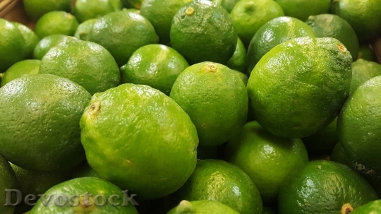 Devostock Limes Green Sour Citrus