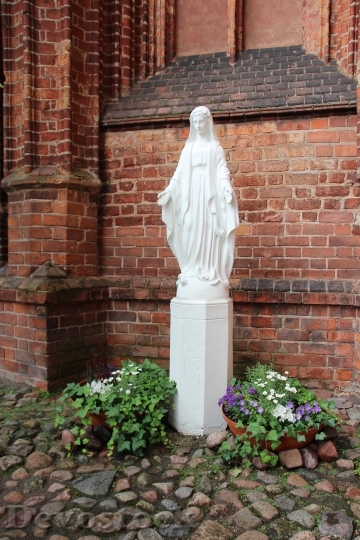 Devostock Maria Statue Sculpture Mother