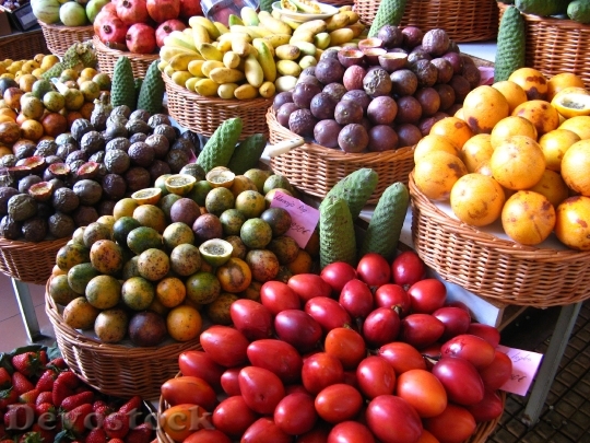 Devostock Market Fruits Colorful Exotic