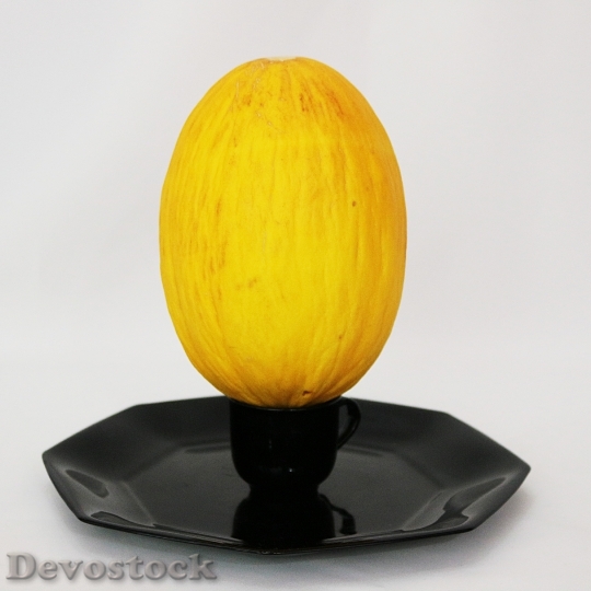Devostock Melon Yellow Canary Food 0