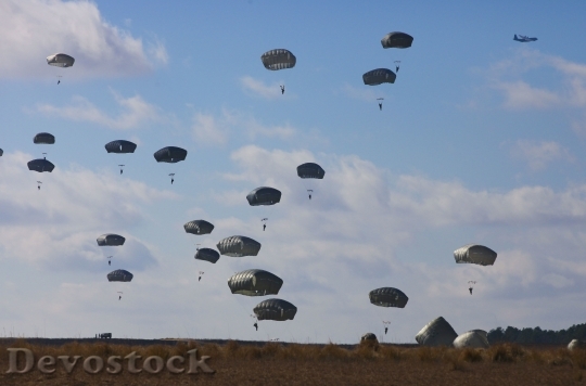 Devostock Military Paratroopers 4k