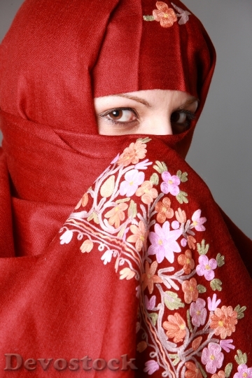 Devostock Muslima Muslim Woman Eyes 0