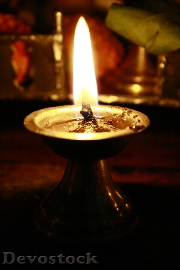 Devostock Oil Lamp Light Religious