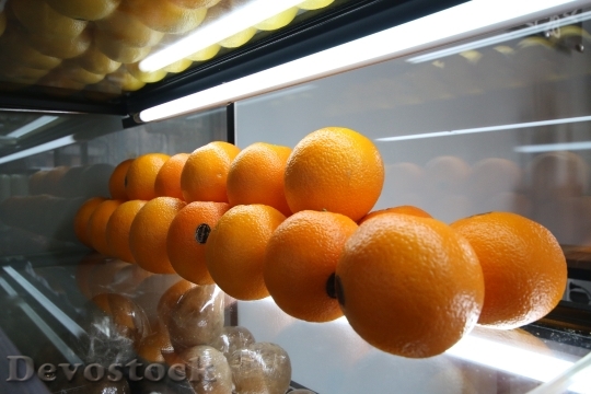 Devostock Orange Built In Fruit