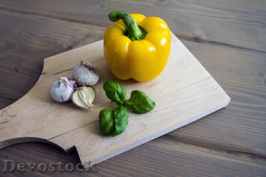 Devostock Paprika Basil Garlic Food 1