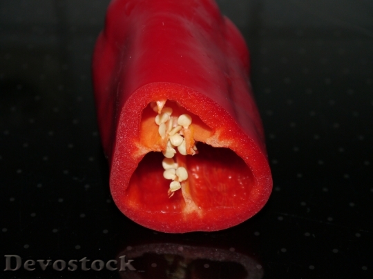 Devostock Paprika Pepperoni Red Fruity 3