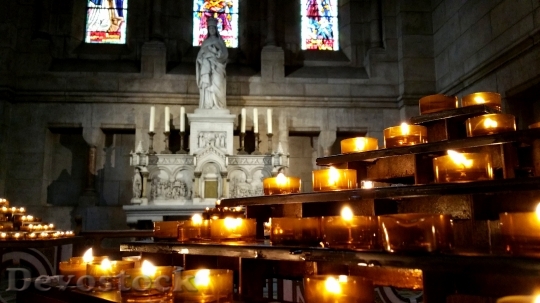 Devostock Paris Church Light Ask