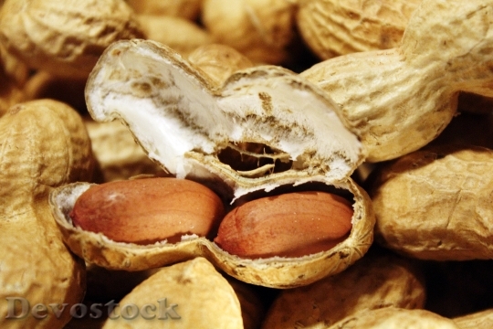 Devostock Peanuts Nuts Snack Nutrition