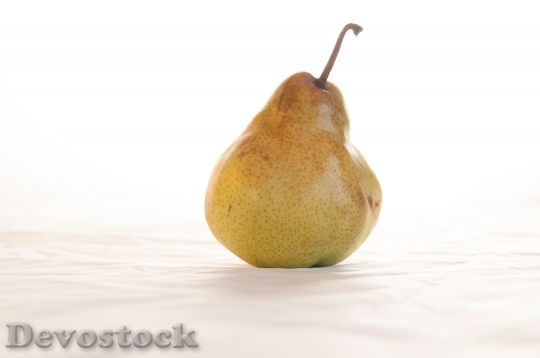 Devostock Pear Fruit Single Piece
