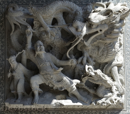 Devostock Sculpture Dragon Fight Scene
