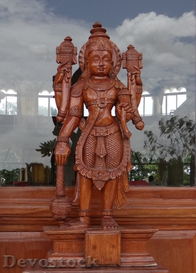 Devostock Sculpture Wooden God Religion