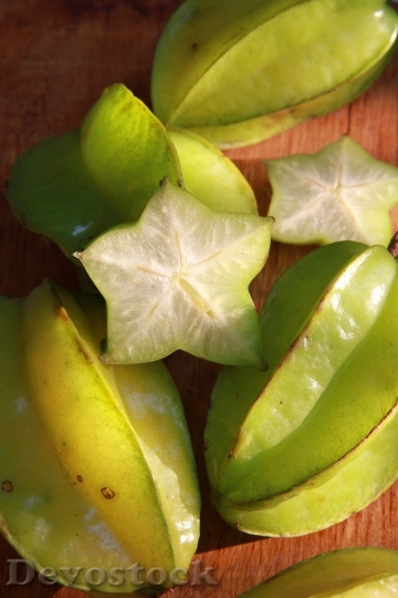 Devostock Starfruit Green Fruit Ripe
