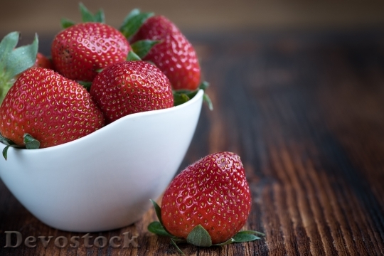 Devostock Strawberries Frisch Ripe Sweet