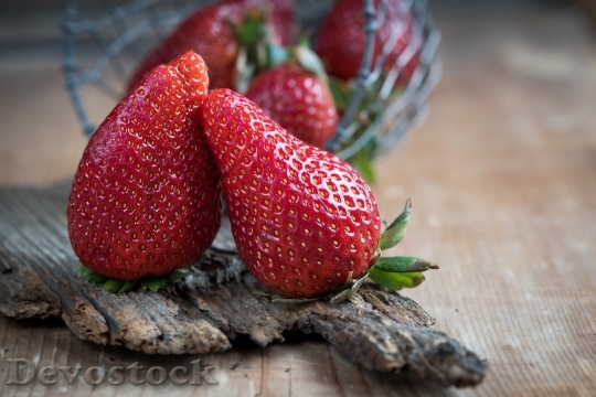 Devostock Strawberries Red Frisch Ripe 3
