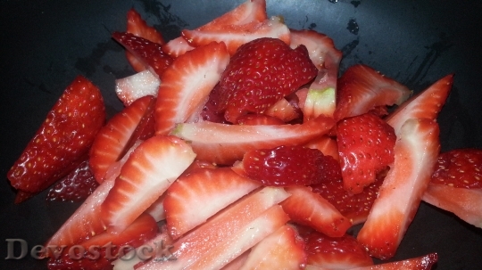 Devostock Strawberry Berry Bowl Red