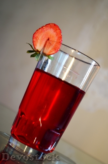 Devostock Strawberry Drink Beverage Glass 0