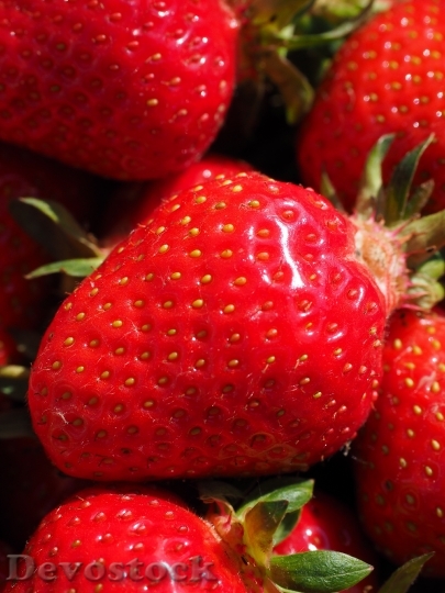 Devostock Strawberry Red Fruity Delicious