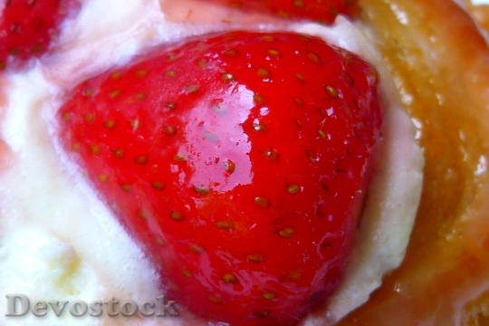 Devostock Strawberry Sweet Red Ripe