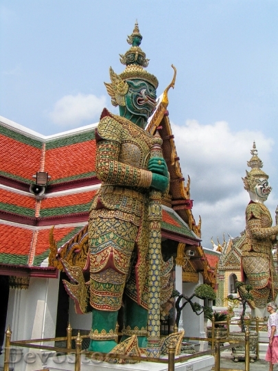 Devostock Thailand Temple Monuments Sculpture
