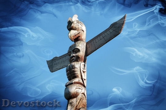 Devostock Totem Pole Indian Native