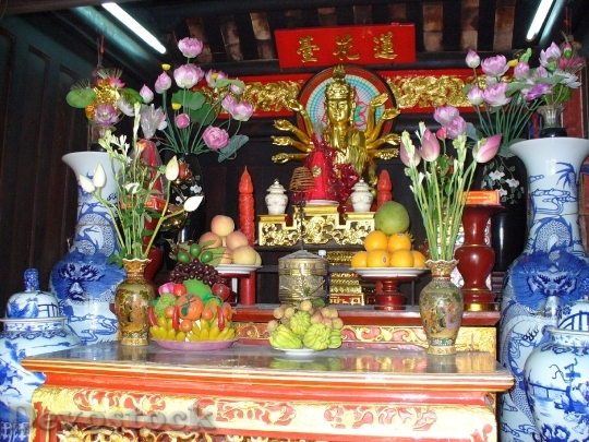 Devostock Vietnam Temple Altar Offerings