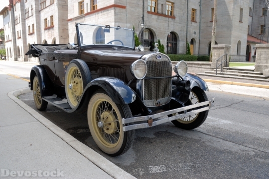 Devostock Vintage Car Classic Automobile 1