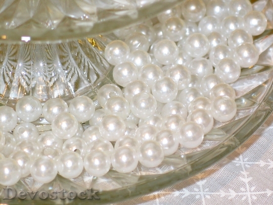 Devostock Beads Foam Beads Perlmut