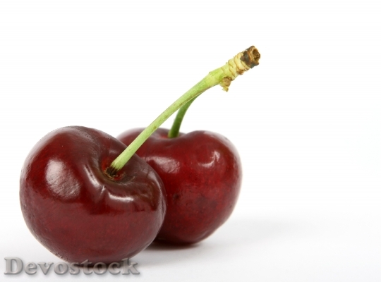 Devostock Berry Breakfast Cherry Closeup 2