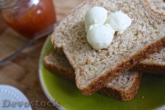 Devostock Breakfast Butter Sprouted Bread 3
