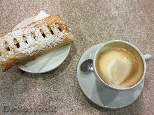 Devostock Cappuccino Coffee Gourmet Pastry