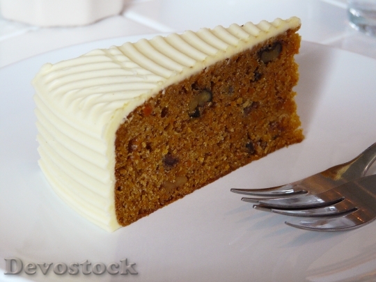 Devostock Carrot Cake Cake Cream