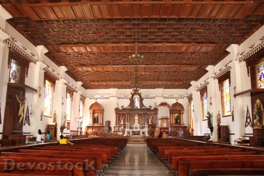 Devostock Church Inside Wood Salamina