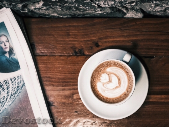 Devostock Coffee Book Newspaper Cup