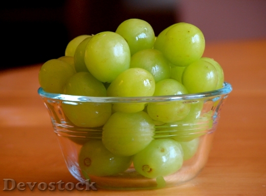 Devostock Grapes Green Bowl Food