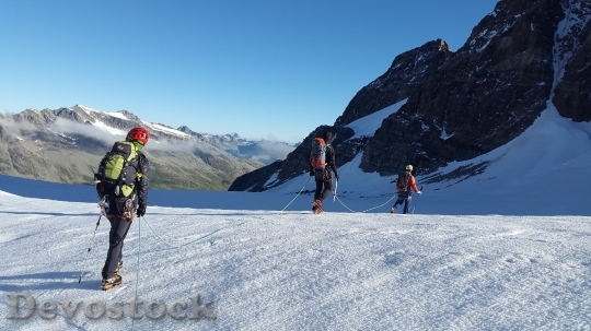 Devostock High Speed Glacier Alpinists Rope Up 163216 4K.jpeg