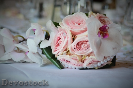 Devostock Love Romantic Flowers 2693