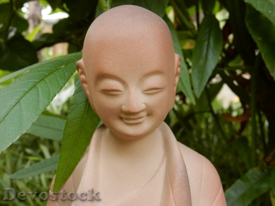 Devostock Meditation Spiritual Statue Peace