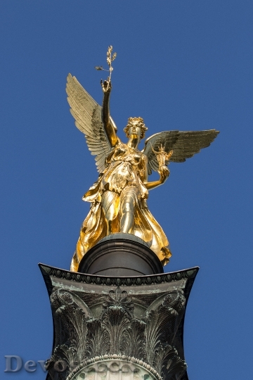 Devostock Munich Angel Peace Gold