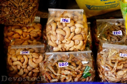 Devostock Nuts Cores Market Nut 0