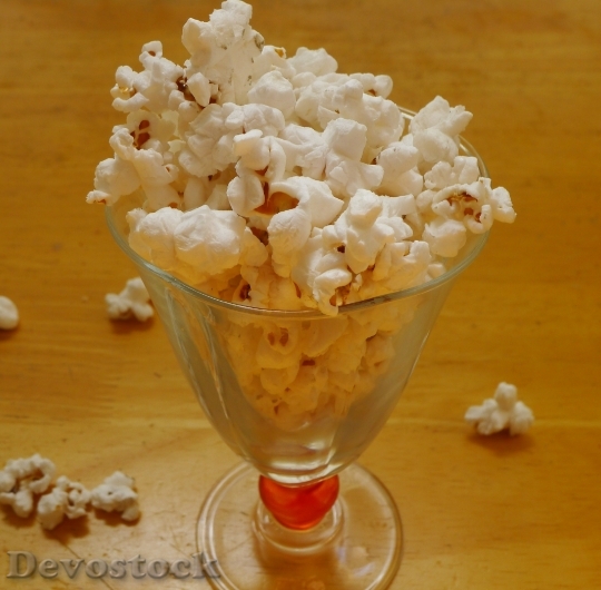 Devostock Popcorn Parfait Snack Food