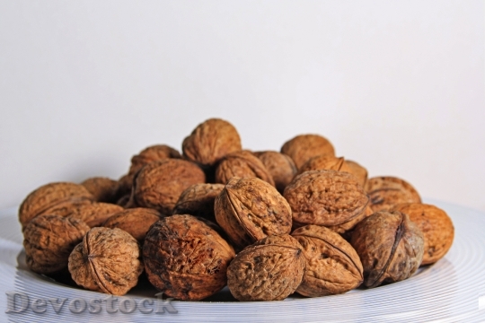 Devostock Russians Nuts Plate Nut